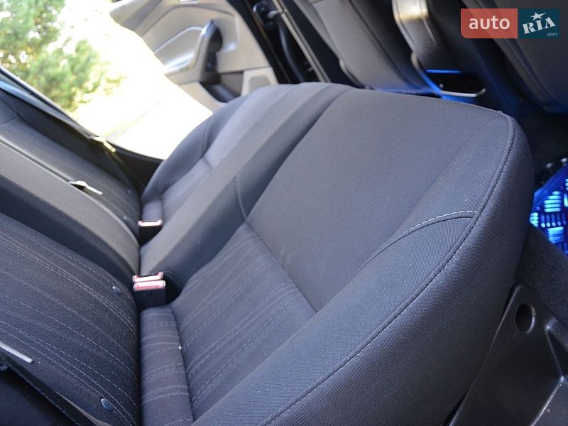 Седан Ford Focus 2016 в Дрогобыче фото 54 Седан Ford Focus 2016 в Дрогобыче