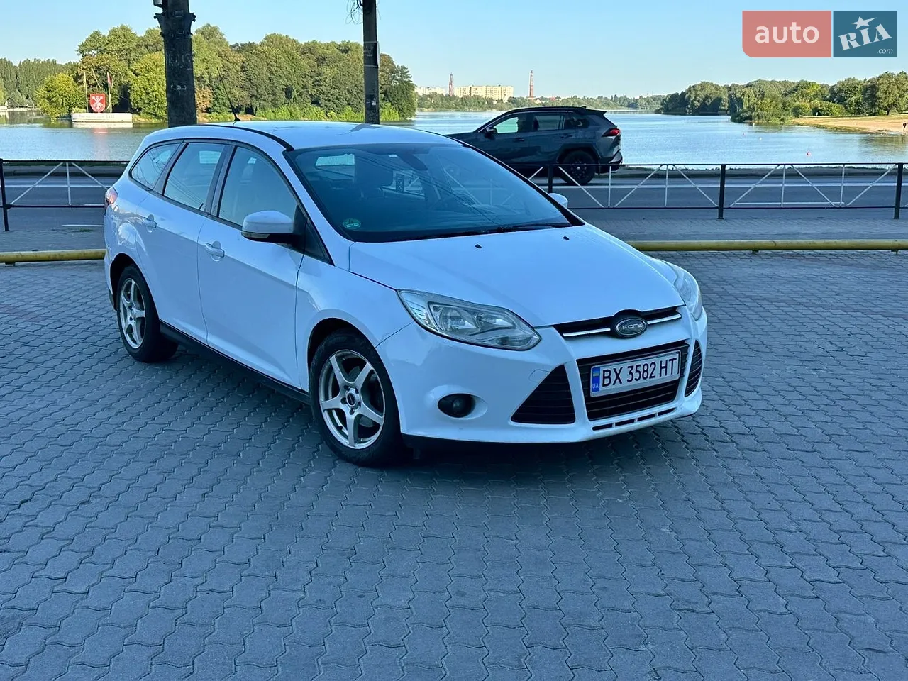 2010 Ford Focus - мініатюра 14