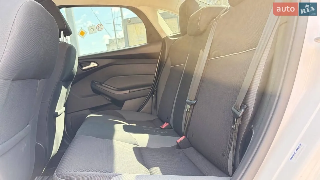 2014 Ford Focus - мініатюра 10