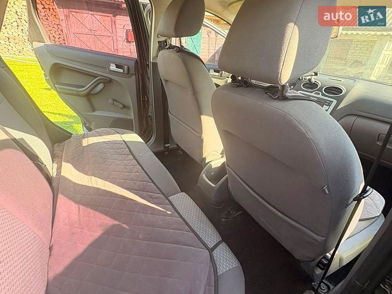 Универсал Ford Focus 2005 в Старой Выжевке