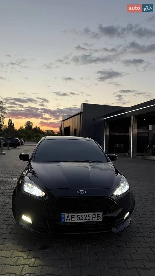 2017 Ford Focus - мініатюра 13
