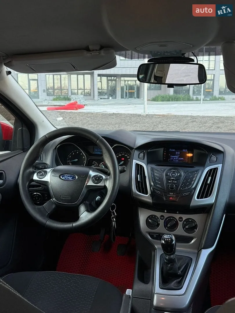 2013 Ford Focus - мініатюра 9
