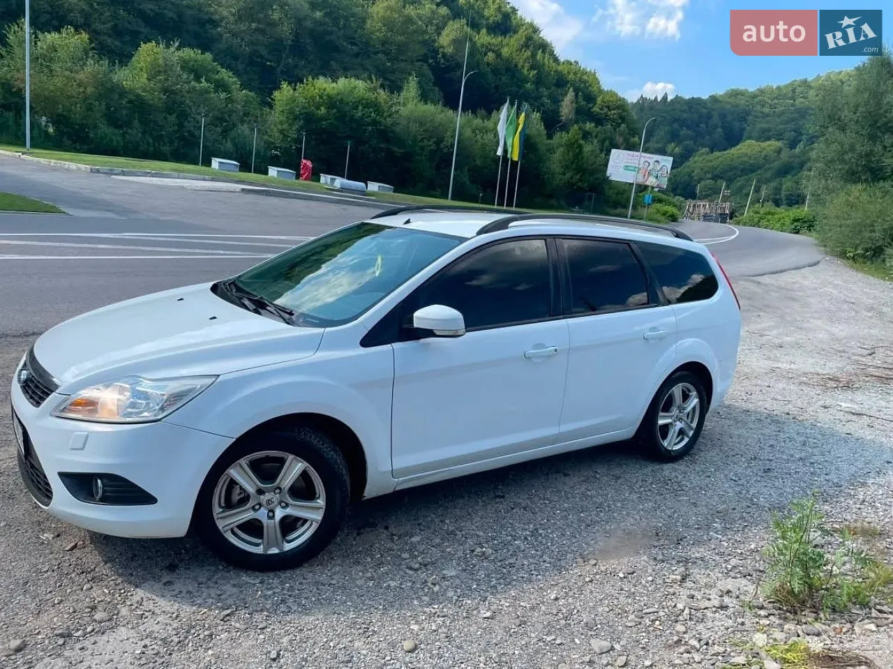 2010 Ford Focus - мініатюра 18