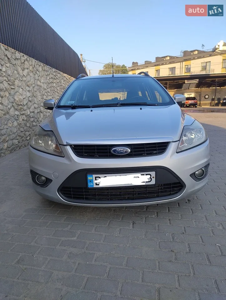 2010 Ford Focus - мініатюра 14