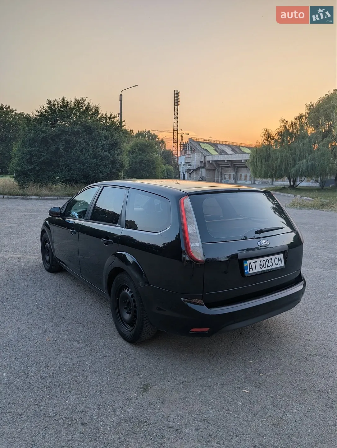 2010 Ford Focus - мініатюра 6