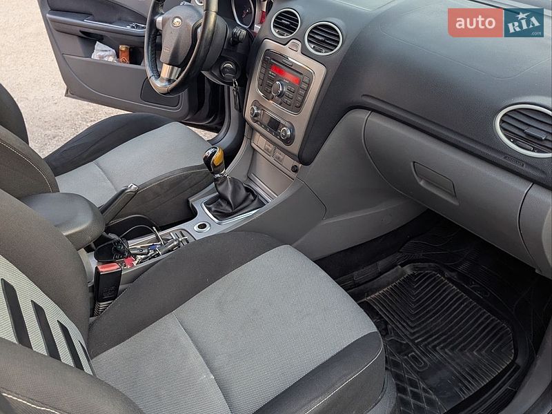 Универсал Ford Focus 2010 в Ивано-Франковске