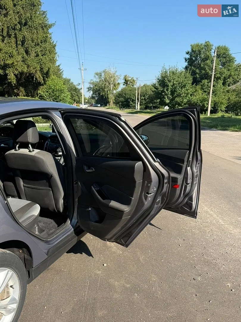 2013 Ford Focus - мініатюра 12