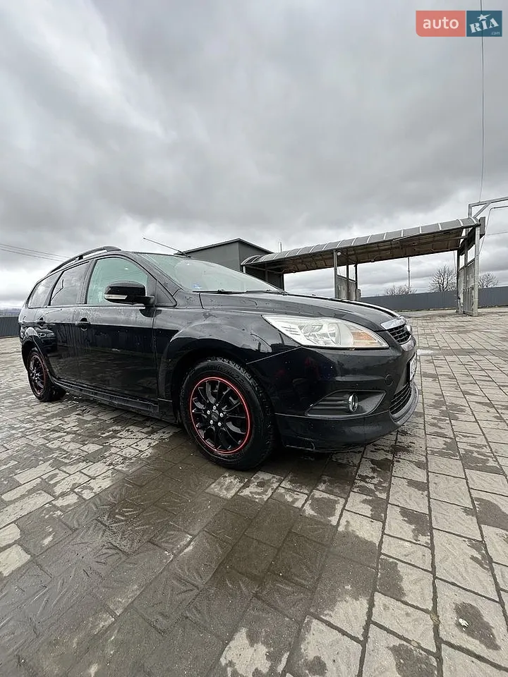 2010 Ford Focus - мініатюра 16