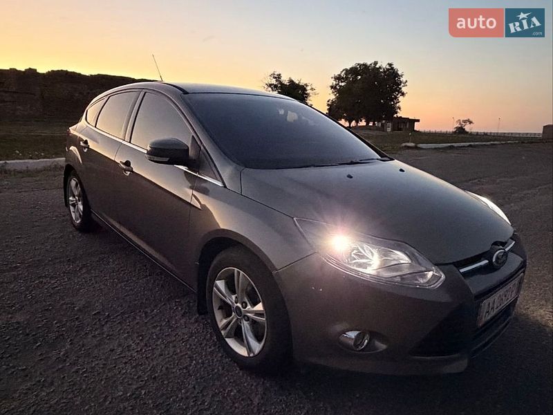 Хетчбек Ford Focus 2013 в Білгороді-Дністровському