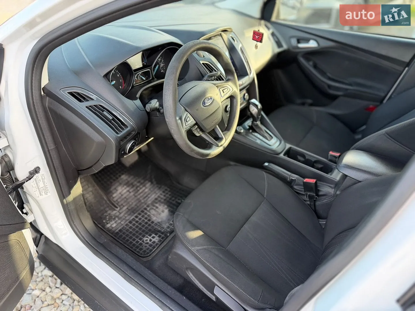2015 Ford Focus - мініатюра 20