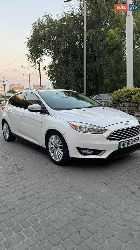 2017 Ford Focus - мініатюра 11