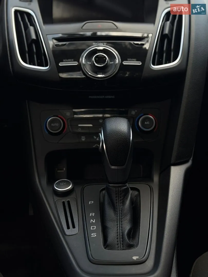 2017 Ford Focus - мініатюра 25