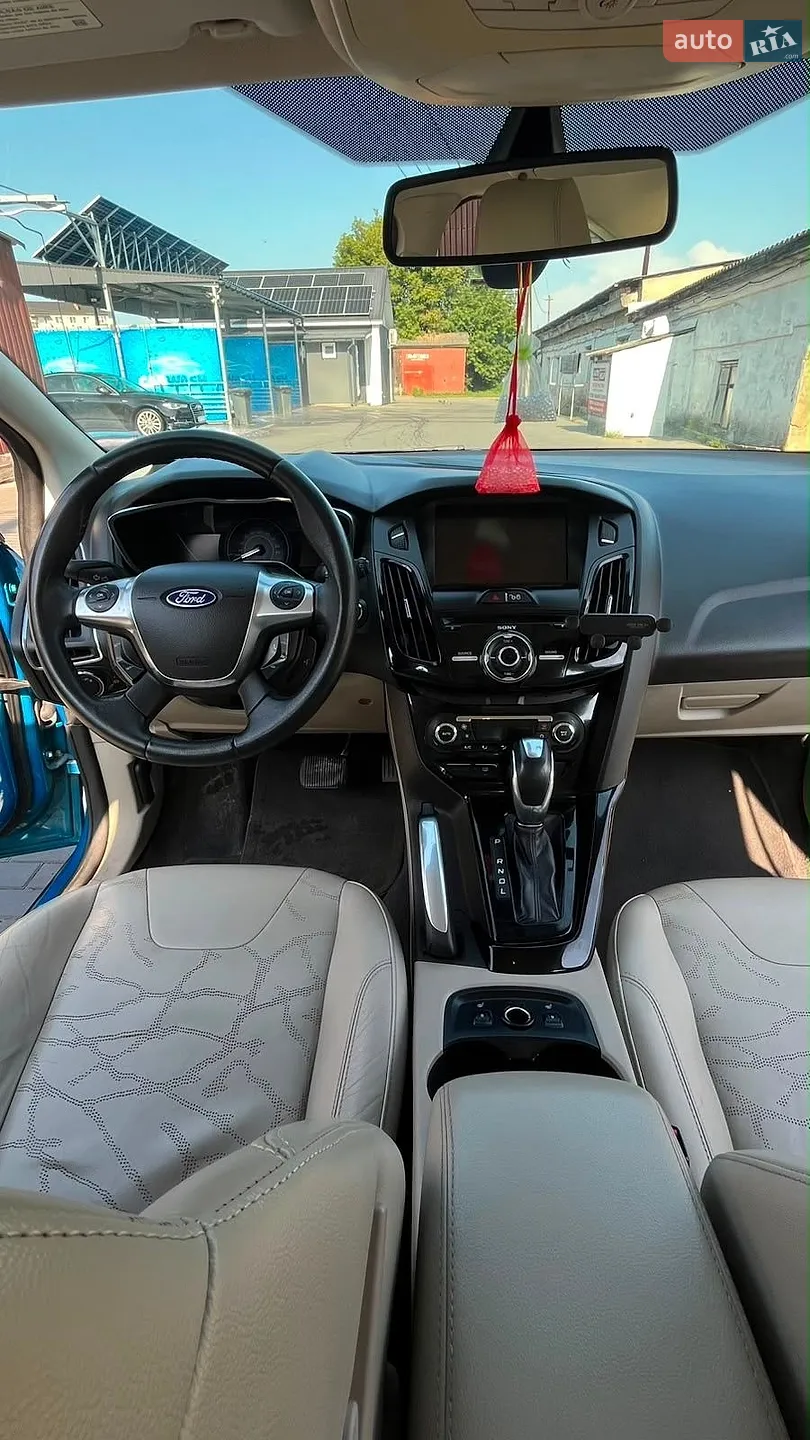 2011 Ford Focus - мініатюра 10