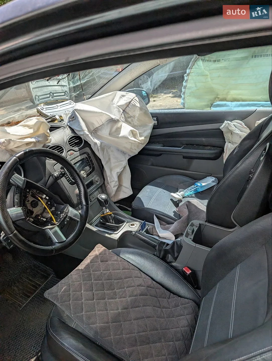 2010 Ford Focus - мініатюра 13