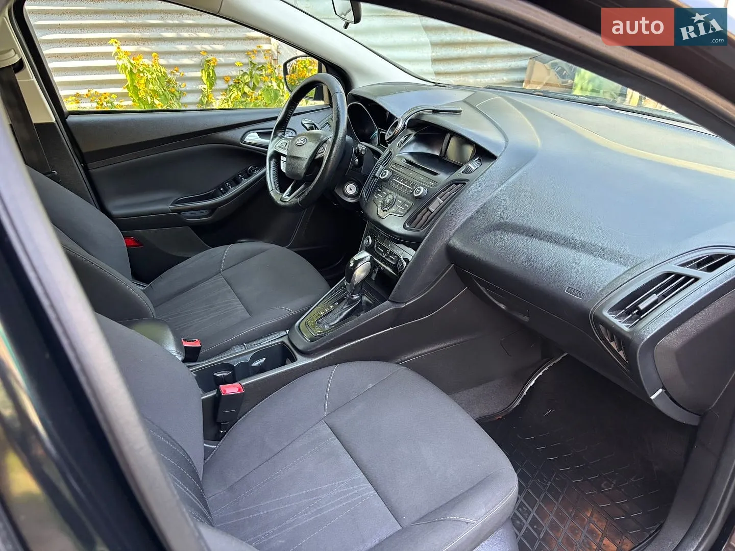2016 Ford Focus - мініатюра 40