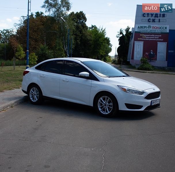 Седан Ford Focus 2015 в Житомире
