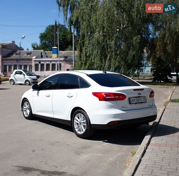 Седан Ford Focus 2015 в Житомире