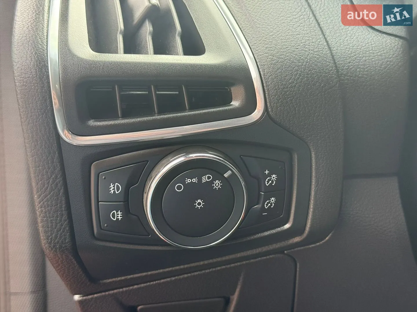 2012 Ford Focus - мініатюра 78