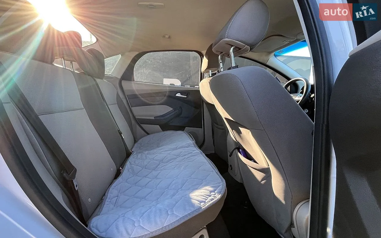 2013 Ford Focus - мініатюра 22