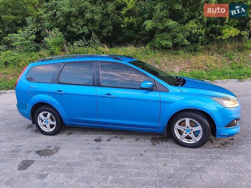 Ford Focus 2010 Ford Focus 2010