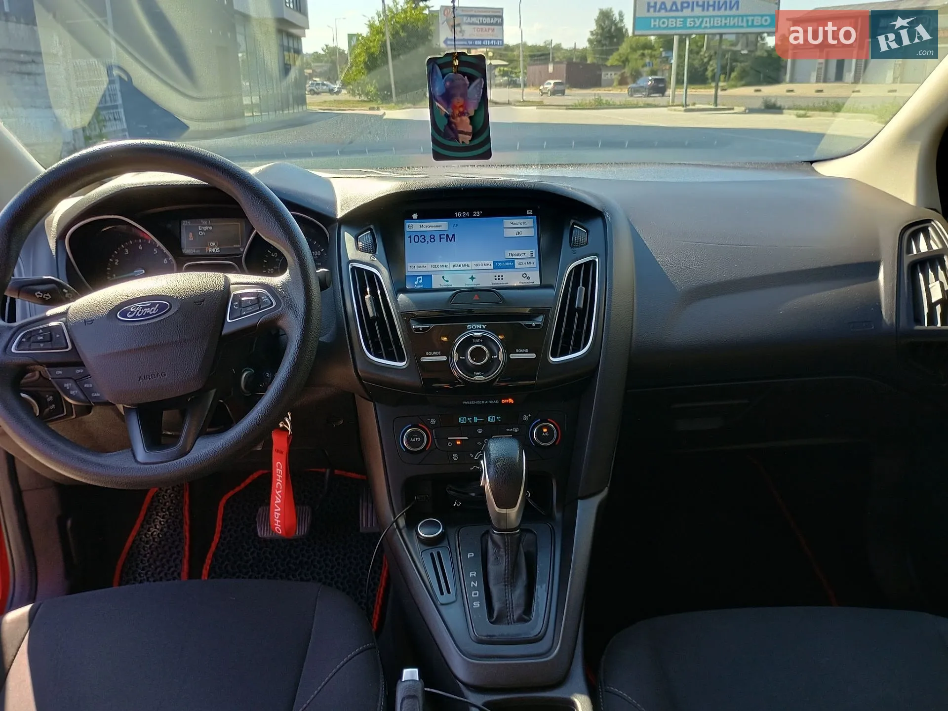 2016 Ford Focus - мініатюра 19