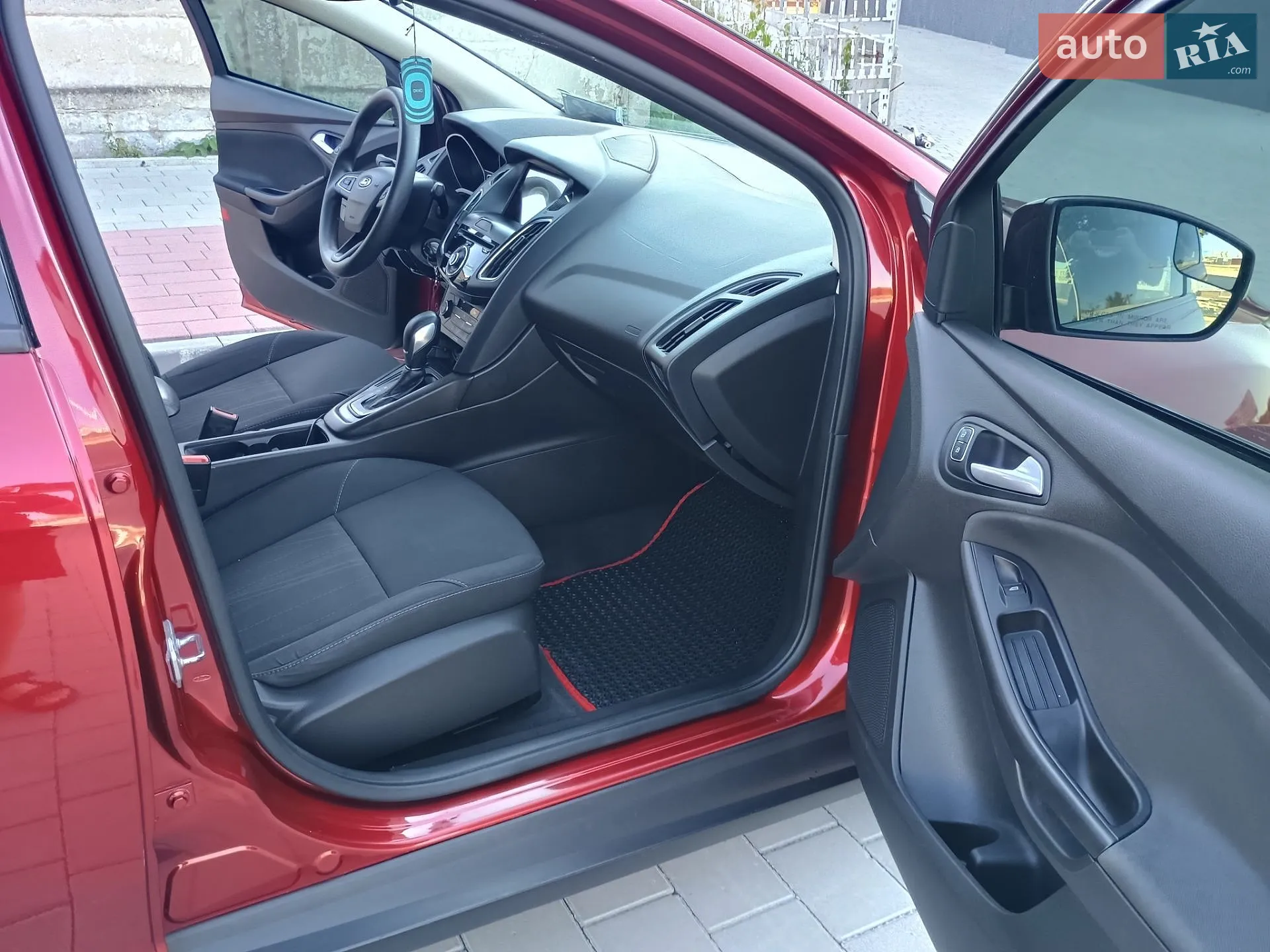 2016 Ford Focus - мініатюра 23