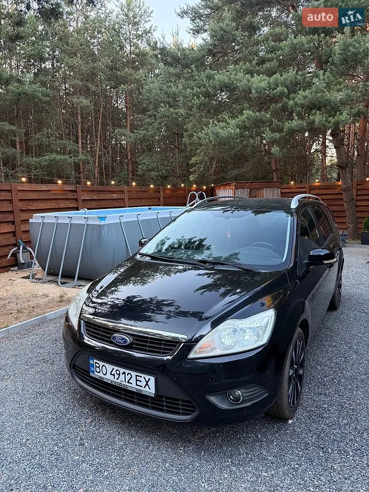 2010 Ford Focus - мініатюра 15