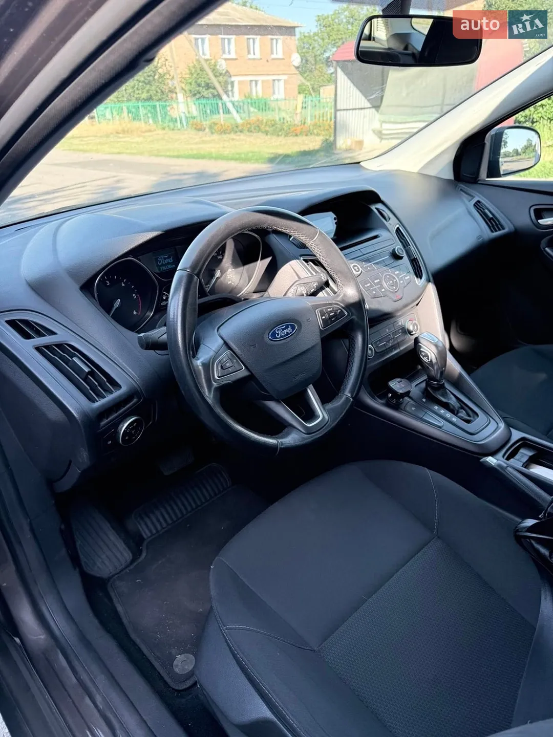 2015 Ford Focus - мініатюра 11