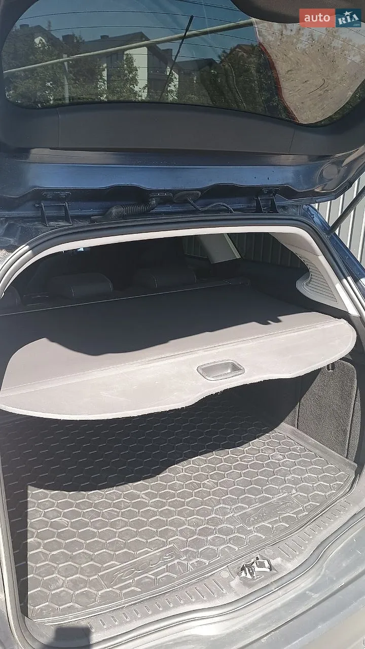 2013 Ford Focus - мініатюра 17