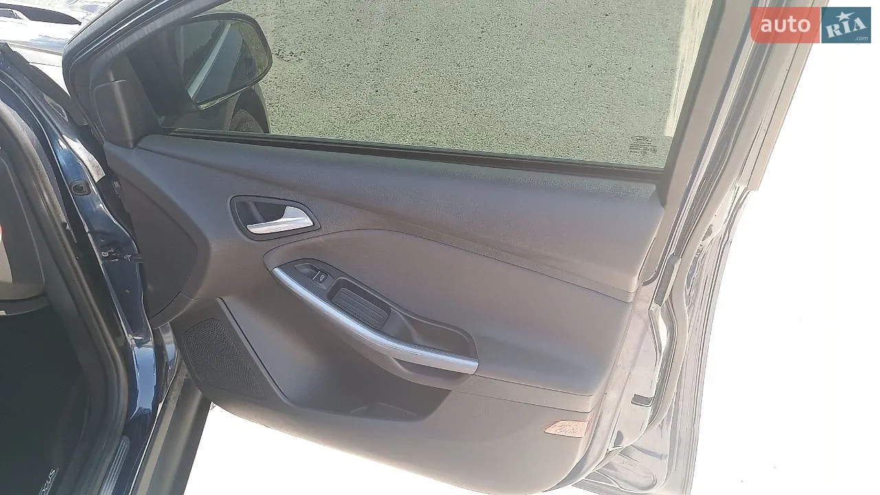 2013 Ford Focus - мініатюра 11