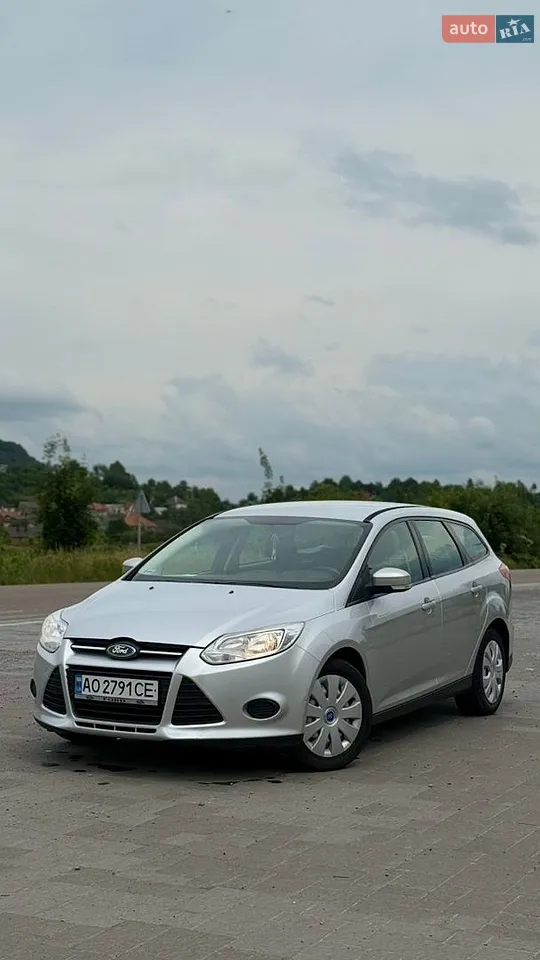 2010 Ford Focus - мініатюра 17