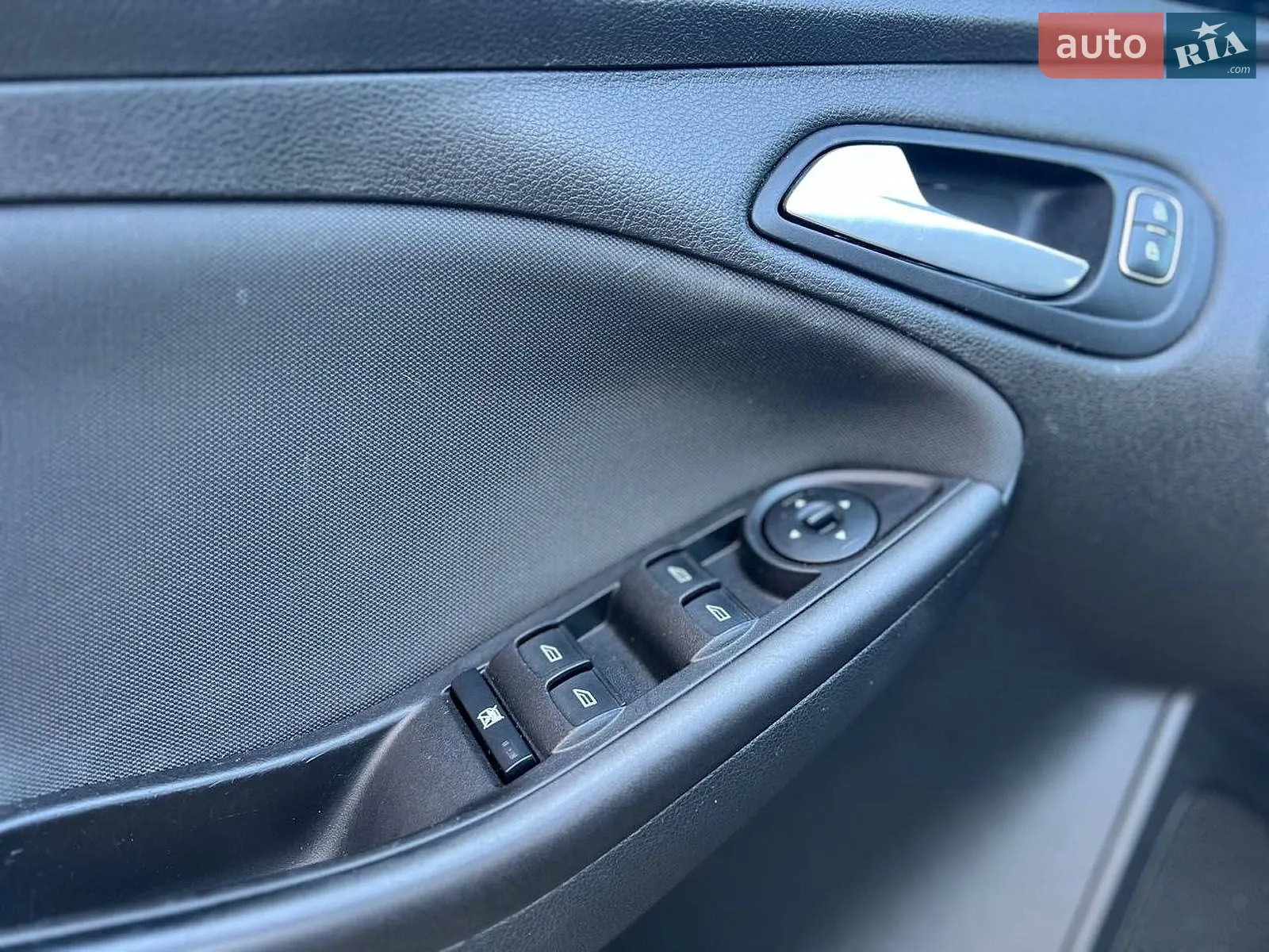 2018 Ford Focus - мініатюра 11
