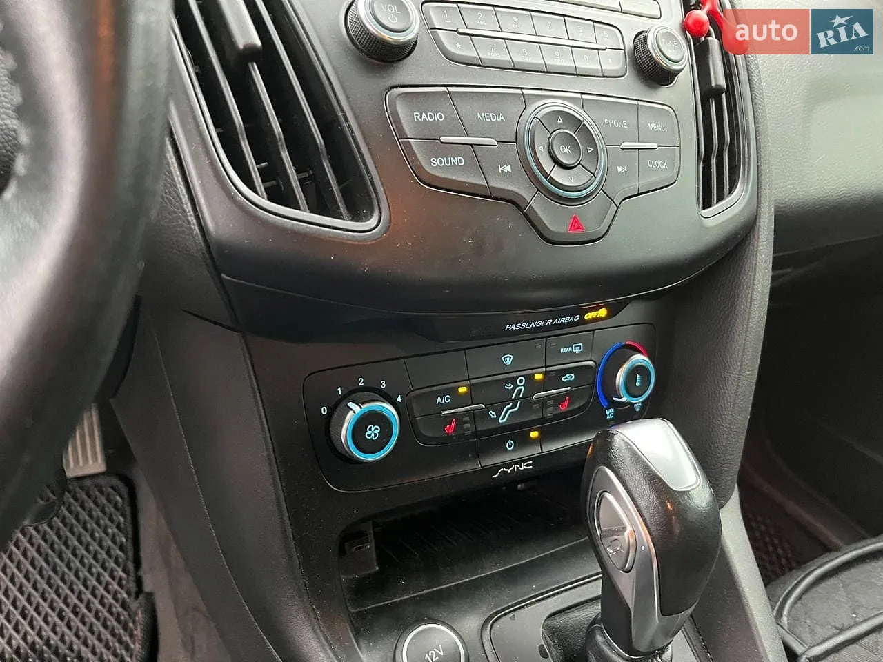 2015 Ford Focus - мініатюра 18