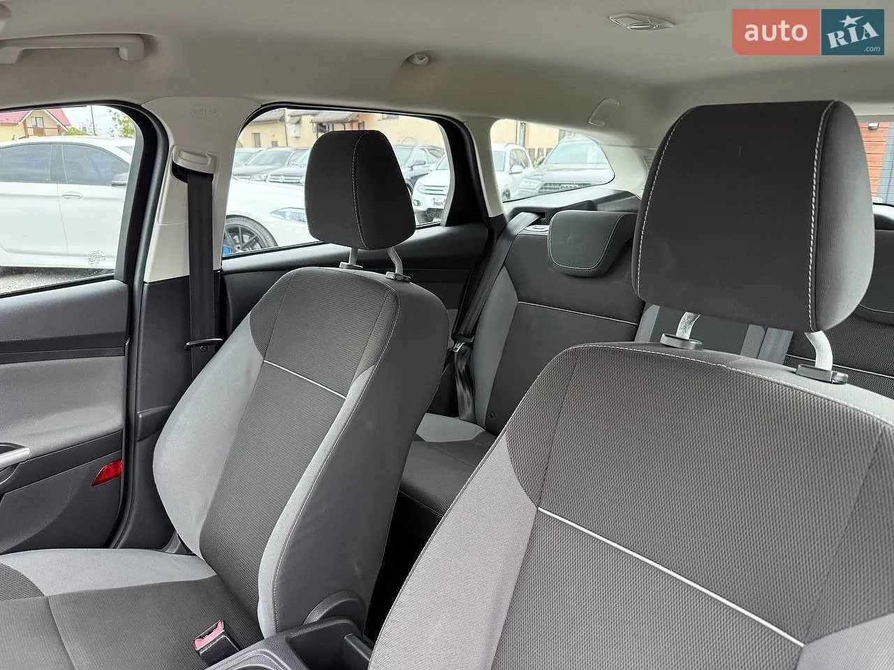 2012 Ford Focus - мініатюра 26