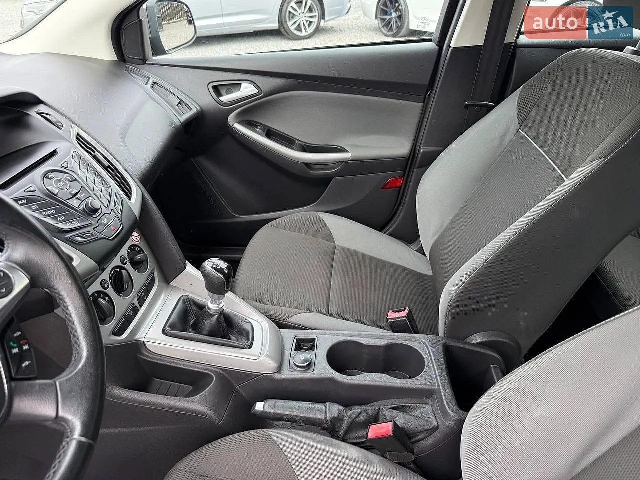 2012 Ford Focus - мініатюра 37