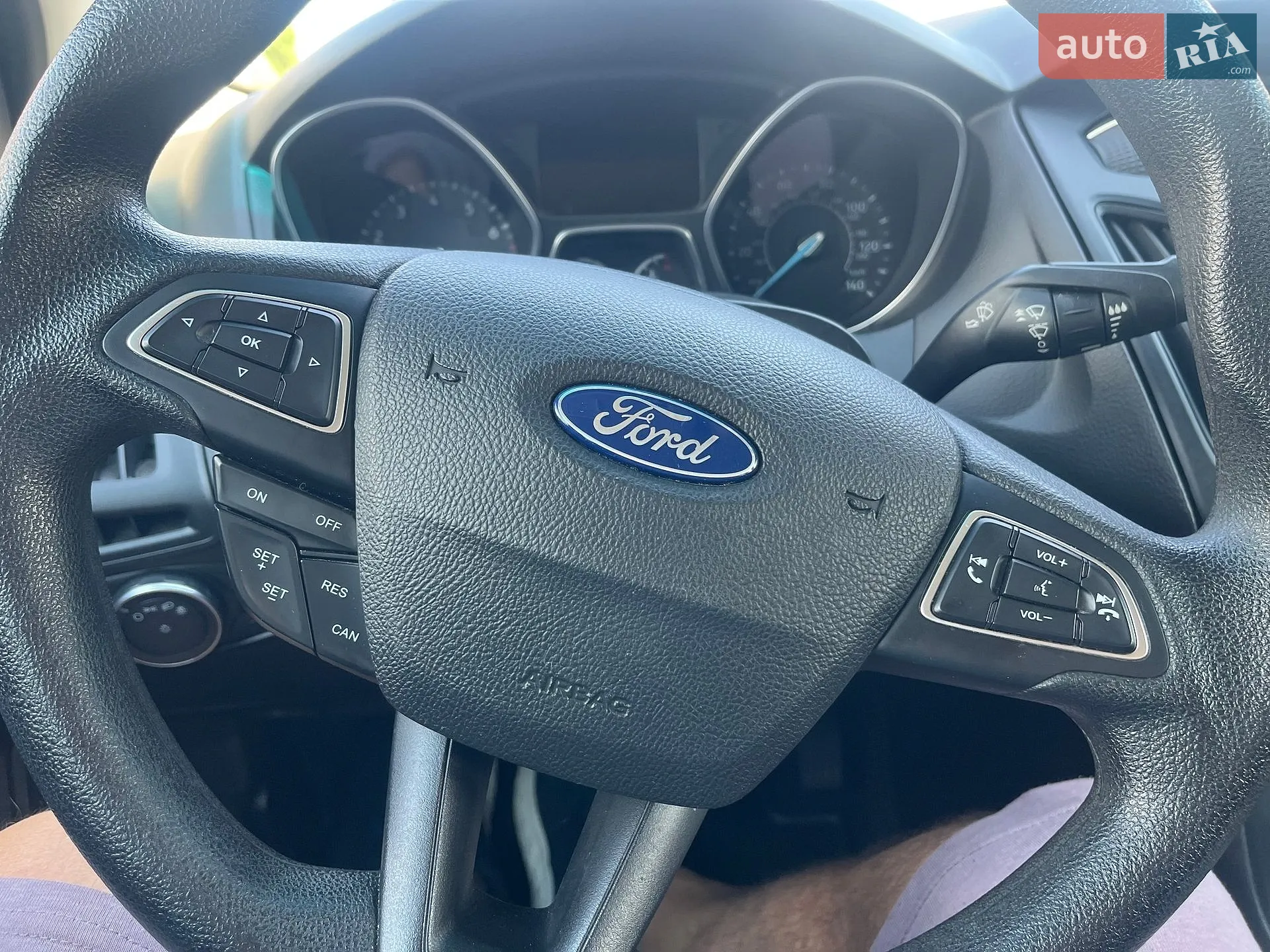 2016 Ford Focus - мініатюра 11