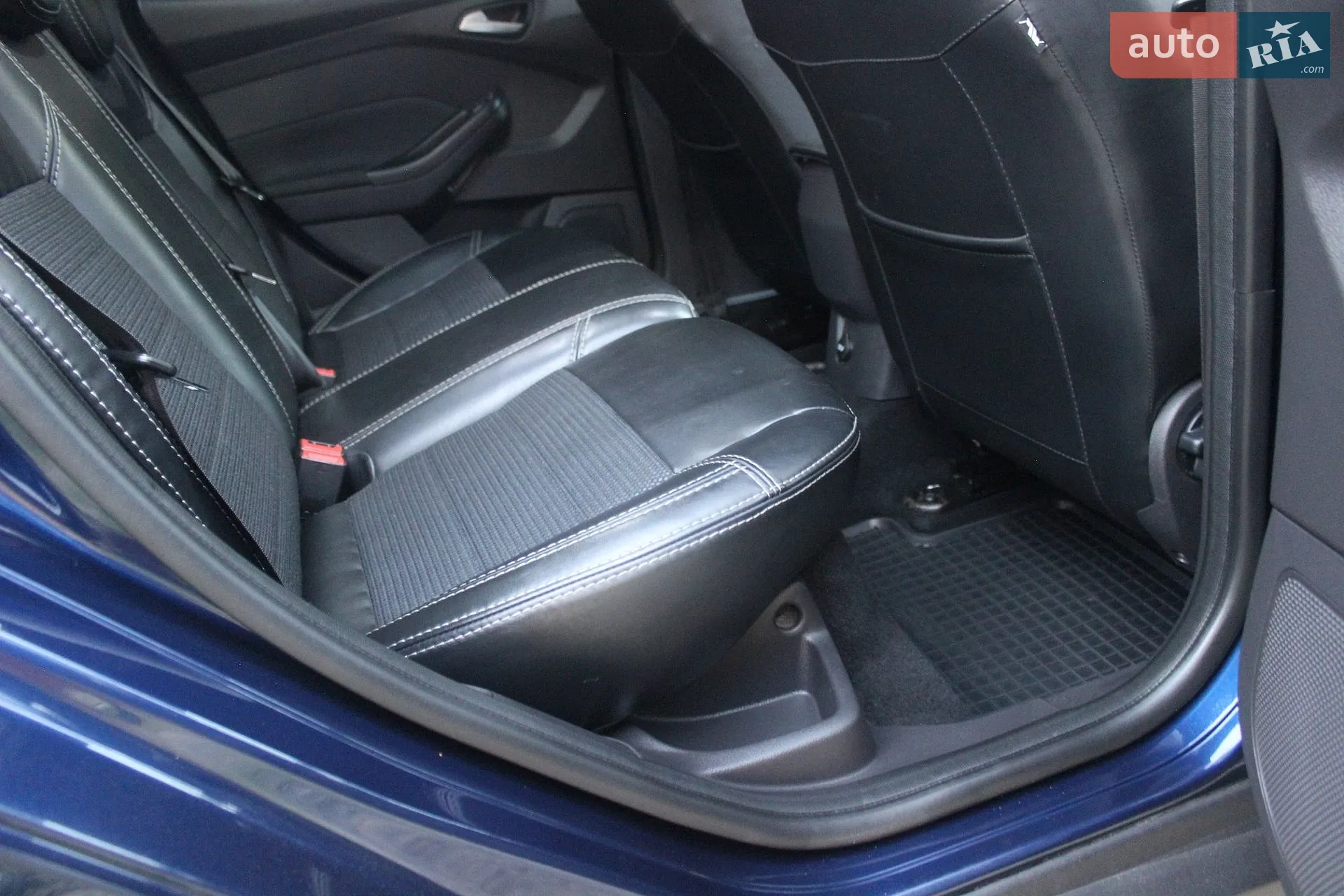 2011 Ford Focus - мініатюра 50