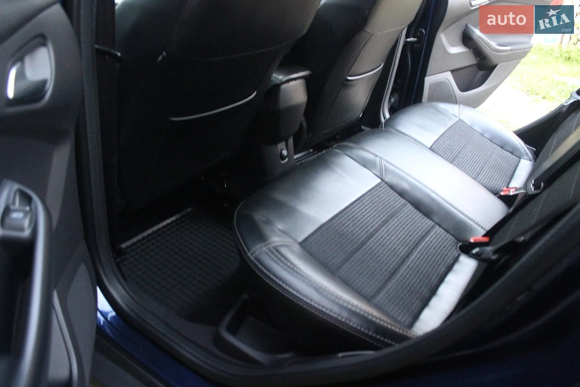 2011 Ford Focus - мініатюра 57