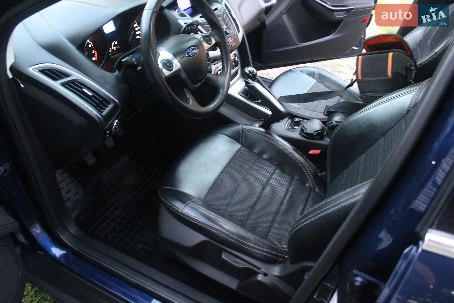 2011 Ford Focus - мініатюра 59