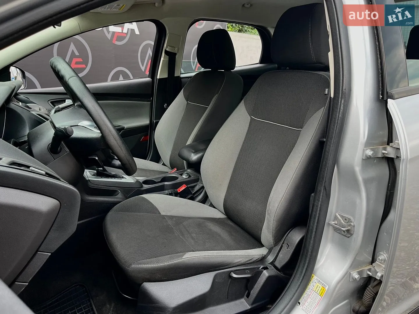 2013 Ford Focus - мініатюра 13
