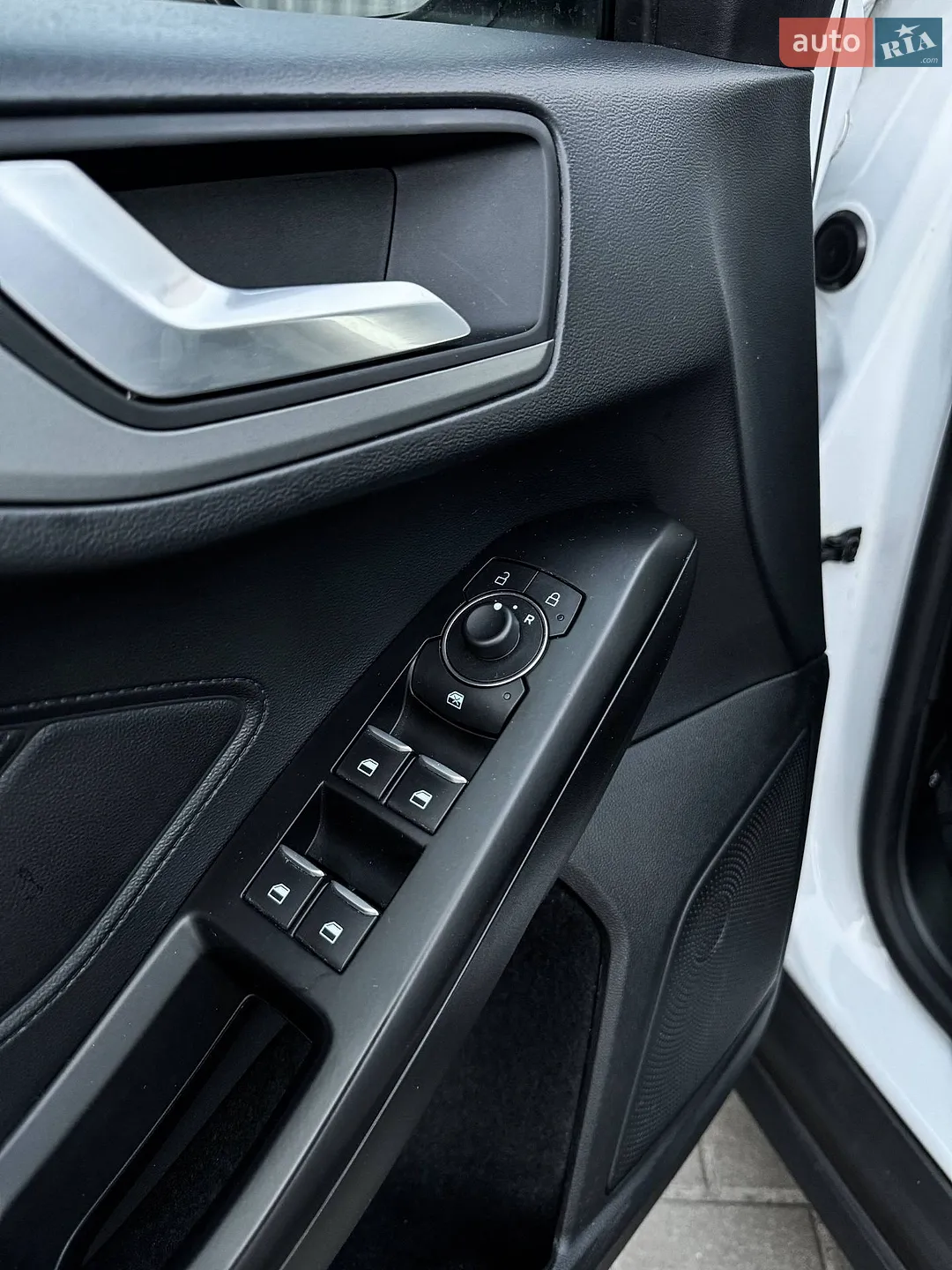 2022 Ford Focus - мініатюра 10