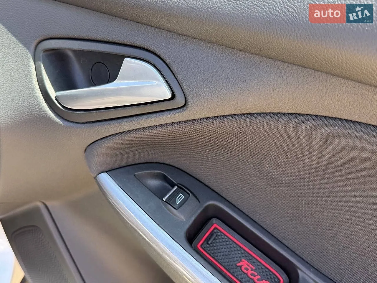 2012 Ford Focus - мініатюра 28