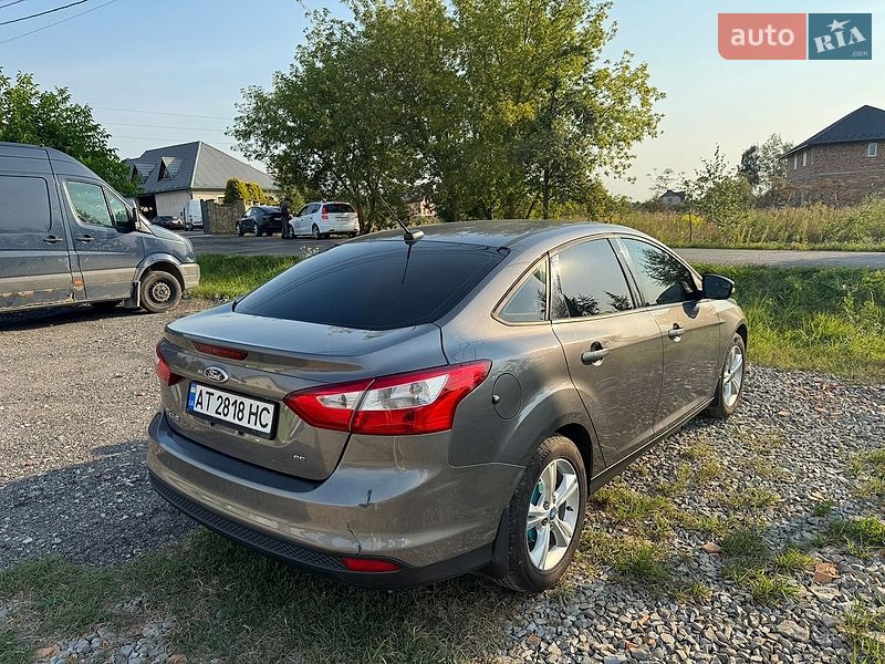 Седан Ford Focus 2013 в Ивано-Франковске