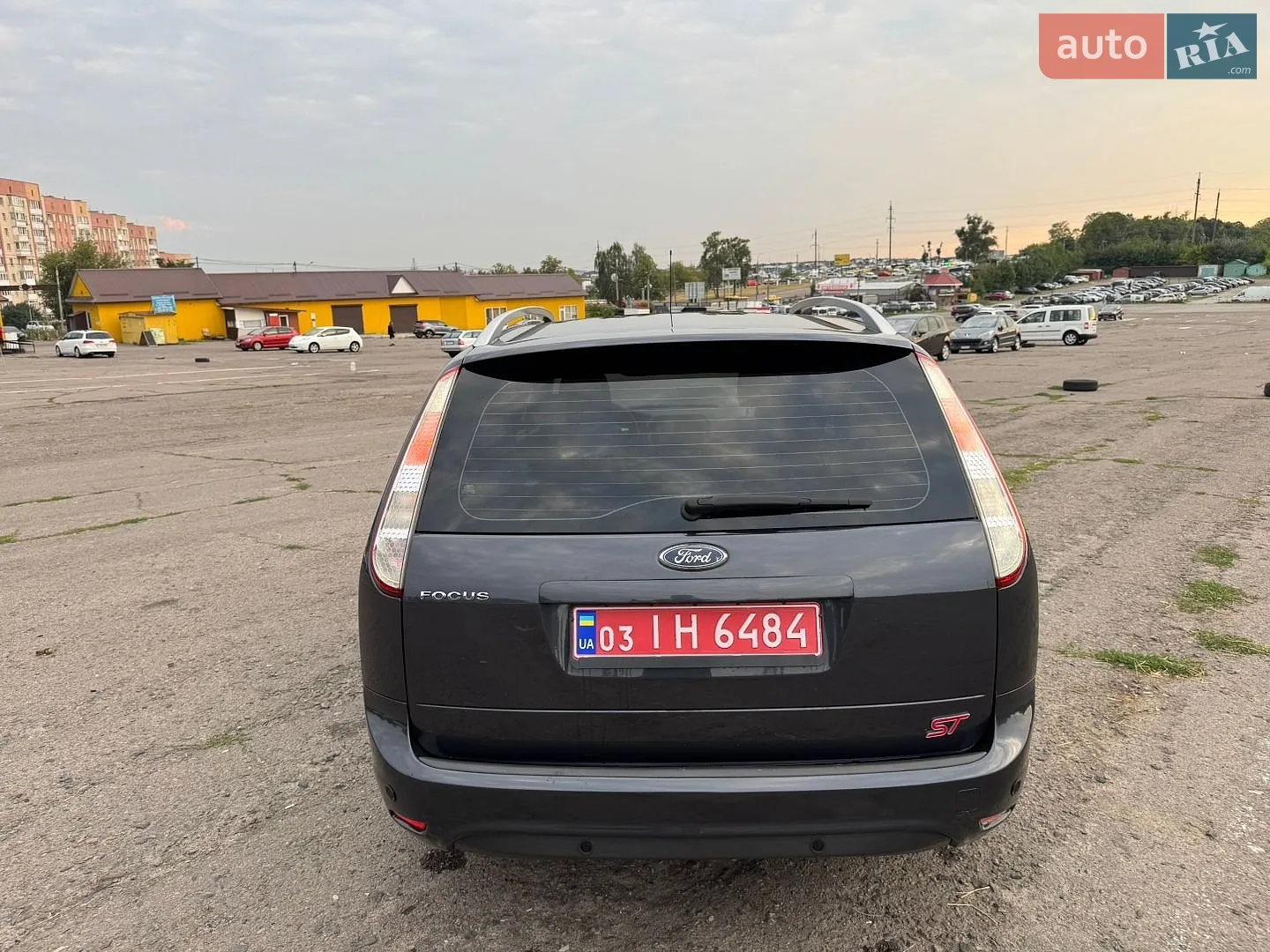 2011 Ford Focus - мініатюра 9