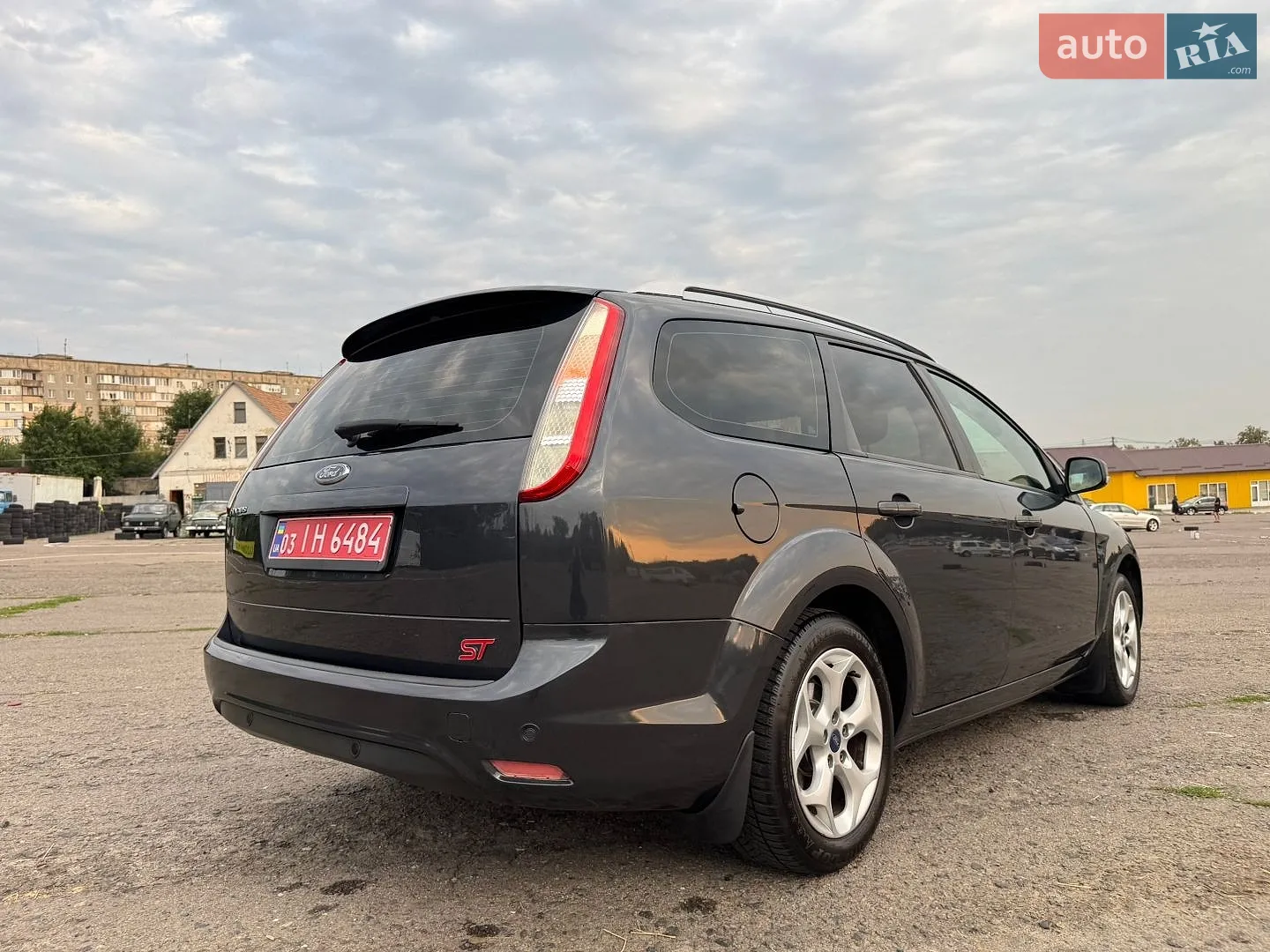 2011 Ford Focus - мініатюра 12