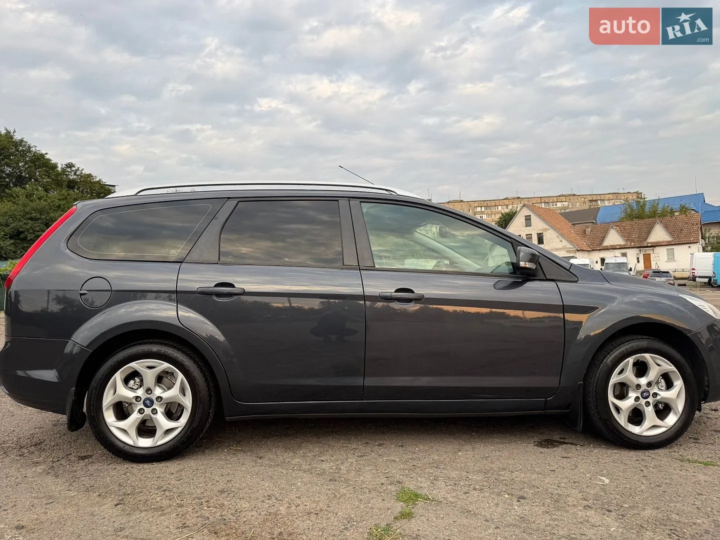 2011 Ford Focus - мініатюра 14