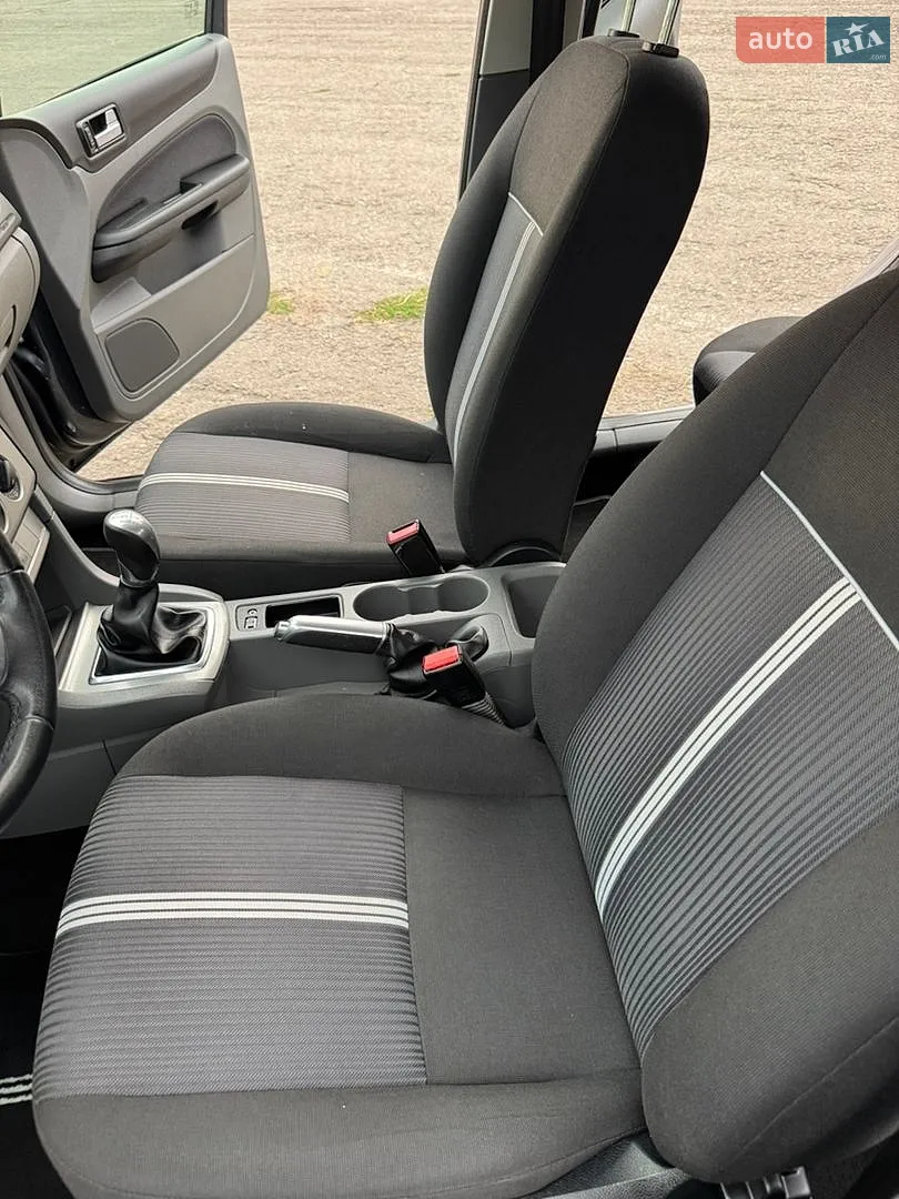 2011 Ford Focus - мініатюра 35
