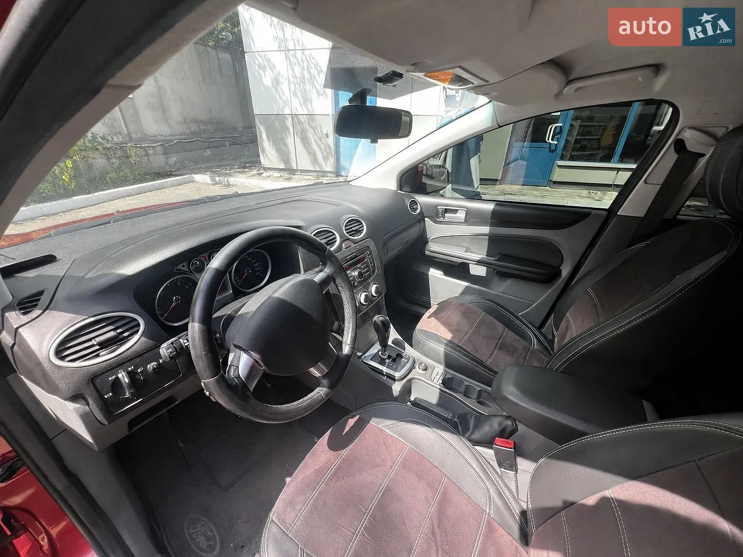 2010 Ford Focus - мініатюра 5