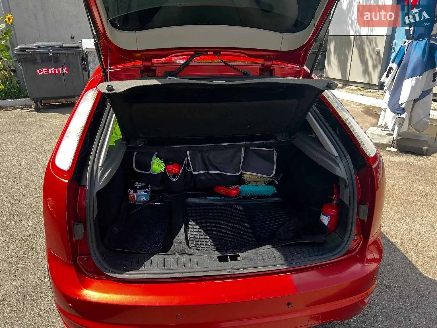 2010 Ford Focus - мініатюра 7