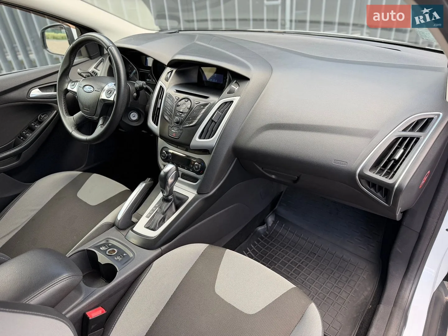 2012 Ford Focus - мініатюра 21